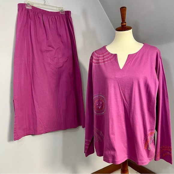 Michael Simon Dresses & Skirts - Michael Simon purple long sleeve top and skirt matching set coord set for spring